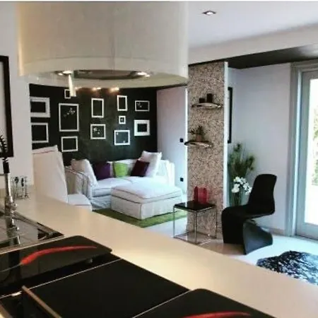Tatil Evi Cozy Apartement Cannes