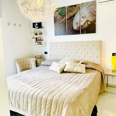 Penthouse De Charme Holiday home Cannes